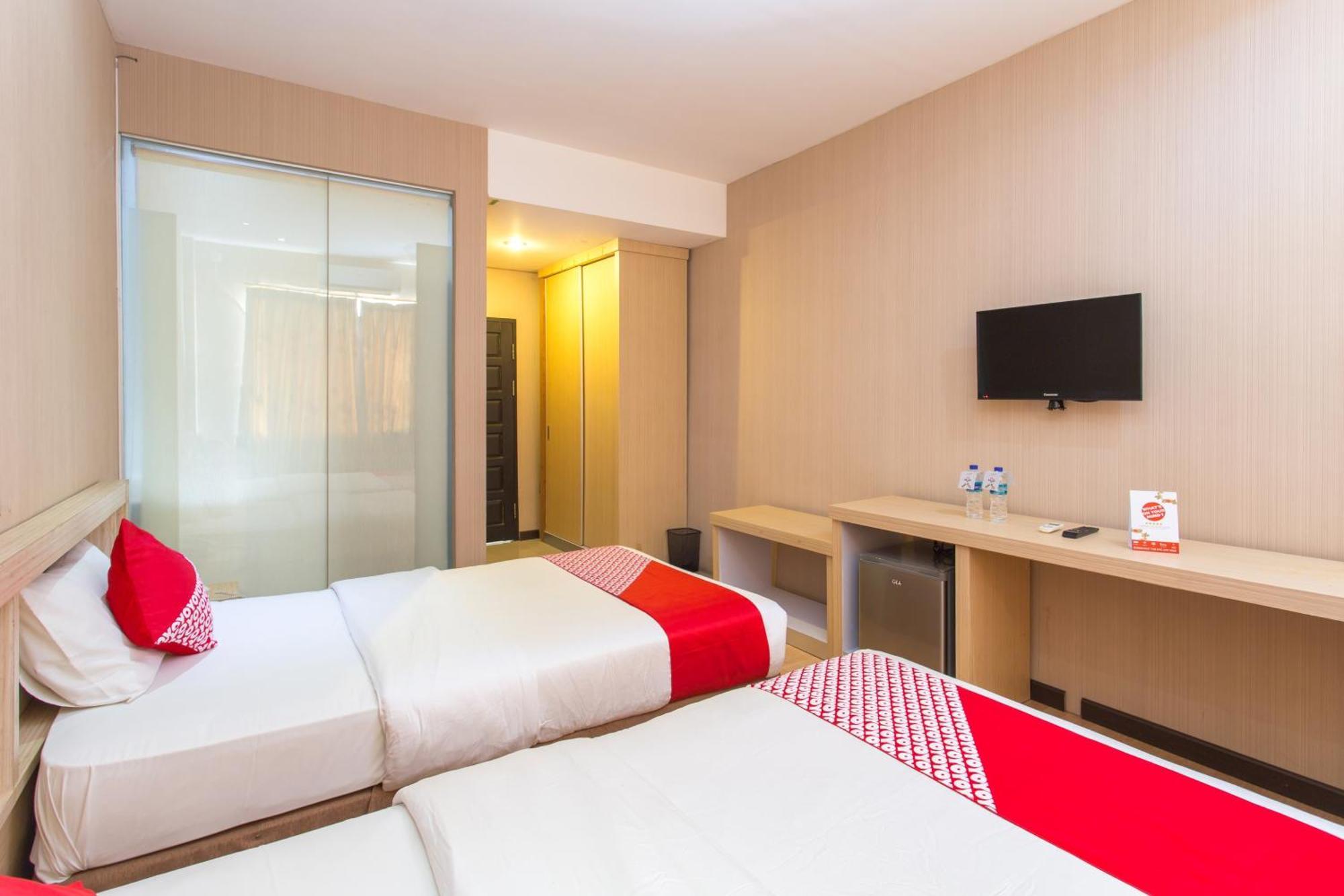 Oyo 663 Hotel Sejati Balikpapan  Exterior foto